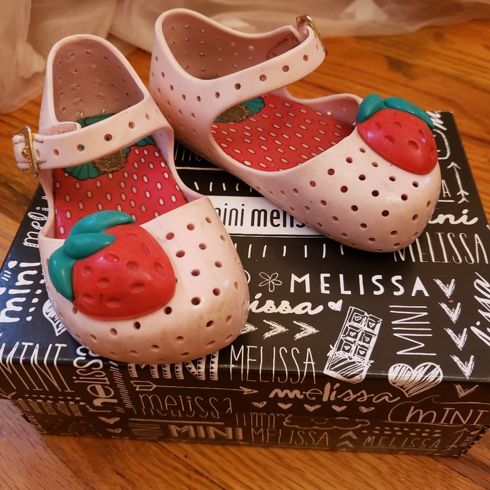 Mini Melissa